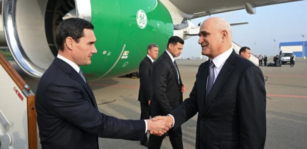 Türkmənistan Prezidenti Azərbaycana səfərə gəlib