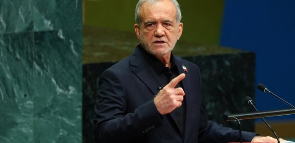 Pezeşkian: “ABŞ güc tətbiq etmək əvəzinə, dialoqa üstünlük versə, daha yaxşı olar”