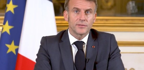 Makron: Fransa Ukraynaya raket tədarükünü sürətləndirəcək