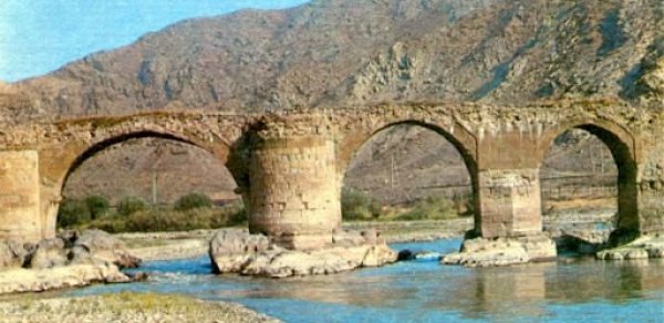Xudafərin körpüsünün işğaldan azad olunmasından altı il ötür