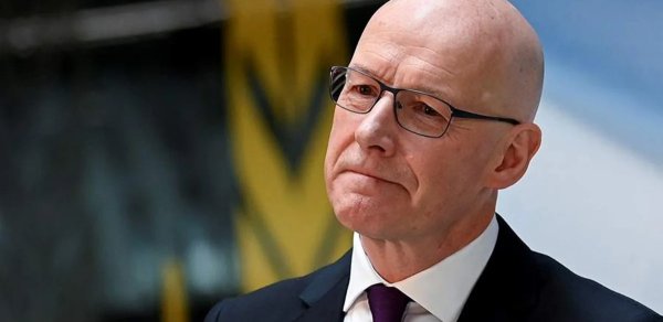 Şotlandiya Britaniyadan ayrılmaq üçün yeni referendum kampaniyasına başlayıb