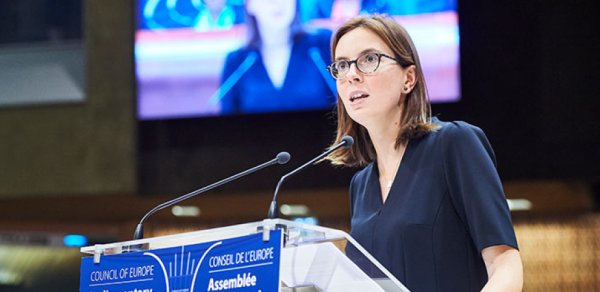Fransa Hesablama Palatasının sədri: Dövlət borcu ölkəni maliyyə tələsinə düşməklə təhdid edir