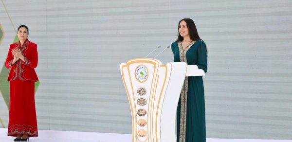 Aşqabadda MAMA "Ana təbiət" beynəlxalq incəsənət sərgisi açılıb
