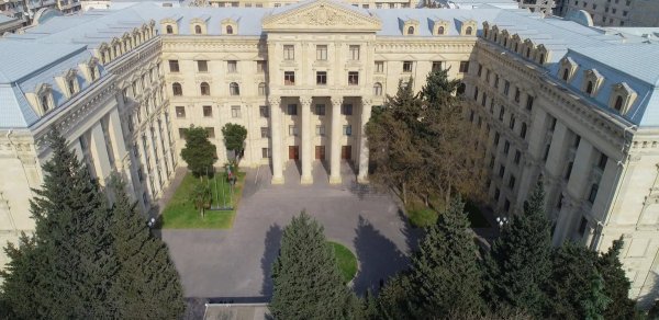 XİN: Azərbaycan vətəndaşlarının Fransaya səfərdən çəkinmələri tövsiyə olunur