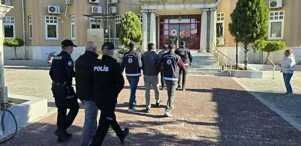 Türkiyədə qanunsuz miqrantlar saxlanılıb