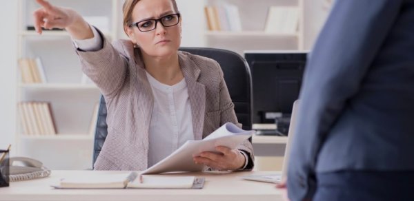 İş axtaranların diqqətinə: Bu paylaşımlar işə qəbulunuza mane ola bilər