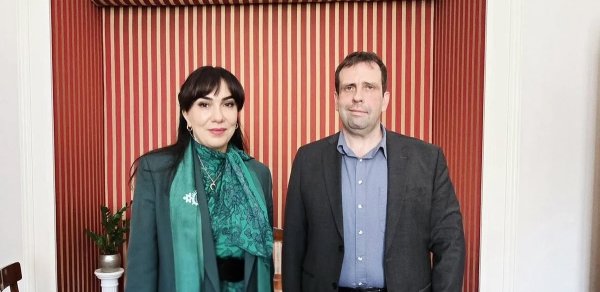 Azərbaycanla Macarıstan arasında ikitərəfli münasibətlər müzakirə olunub
