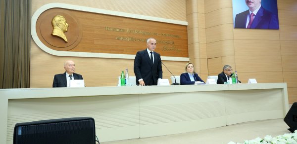 Binəqədidə müşavirə keçirildi