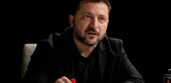 Zelenski müsahibə zamanı ağladı