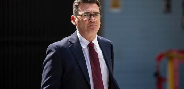 Böyük Britaniya Trampdan bunu istədi