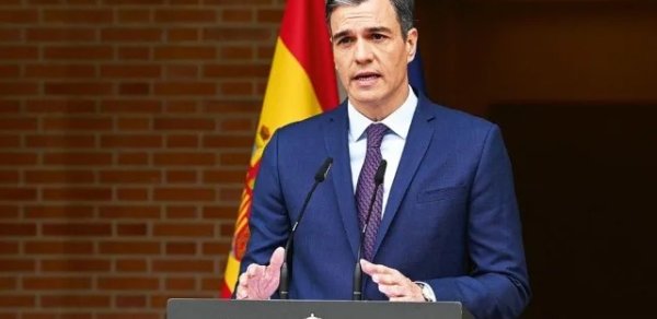 Ölkəsindəki inflyasiyanın səbəbini İranla müharibədə gördü