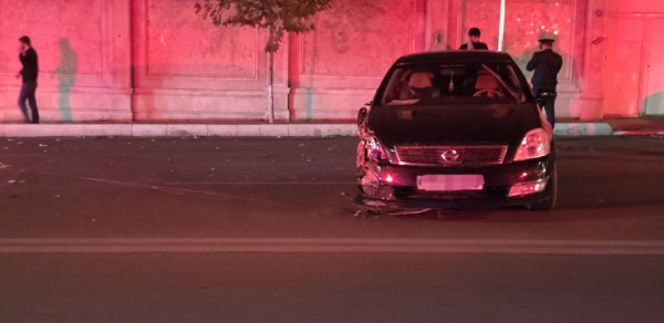 Naxçıvan şəhərində minik avtomobilləri toqquşub, 1 nəfər xəsarət alıb
