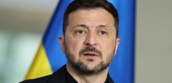 Zelenski: Ukrayna və Rusiya enerji atəşkəsinə dair razılığa gələ bilər