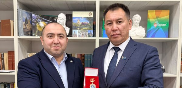 Aqil Ələsgər Bişkekdə medalla təltif olundu – Qırğızıstan Jurnalistlər Birliyinin fəxri üzvü seçildi - FOTOLAR