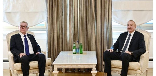 İlham Əliyev BMT-nin Terrorçuluqla Mübarizə İdarəsinin nümayəndəsini qəbul edib - FOTOLAR