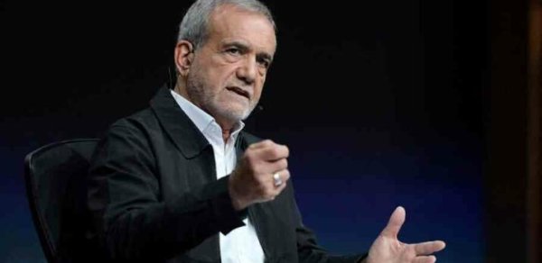 Pezeşkan Rusiyaya səfər etdi