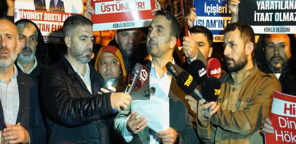 Azərbaycana girişinə qadağa qoyulmuş türkiyəli jurnalist saxlanıldı
