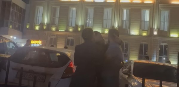 Bakıda şadlıq sarayının qarşısındakı kütləvi davanın TƏFƏRRÜATI