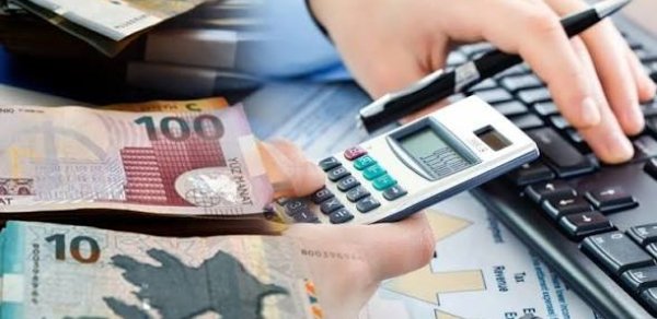 Qadınlarla kişilərin maaşı arasında fərq açıqlandı