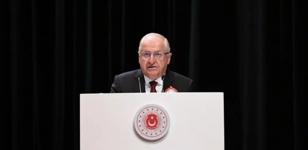 Yaşar Gülər Türkiyə-Azərbaycan hərbi əməkdaşlığının inkişaf etdiyini bildirib