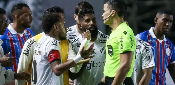 Neymar bu hərəkətini təkrarladığı üçün cəzalandırıla bilər