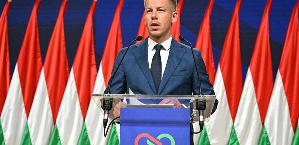 Macarıstanın Baş naziri Orbanın BMT rəhbərliyinə namizədliyini sərt tənqid edib