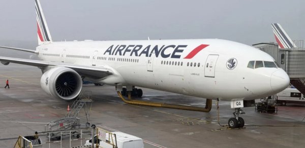 "Air France" Ər-Riyada reysləribu tarixədək dayandırıb