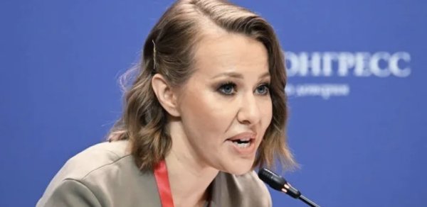 Kseniya Sobçakın Latviyaya girişi qadağan edildi