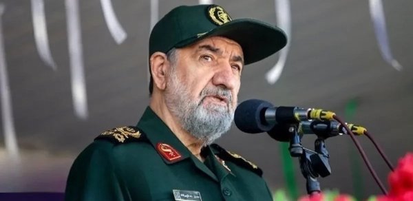 Rezai: ABŞ danışıqlardan İrana zərbə endirmək üçün vaxt qazanmaq məqsədilə istifadə edə bilər