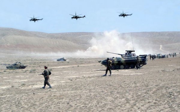 В Нахчыване военные учения