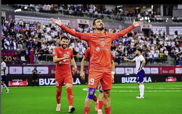 Futboldan uzaqlaşdı, minifutbolda dünya ulduzu oldu - Təmkin Xəlilzadə kimdir?