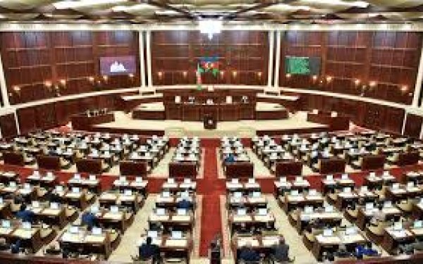 Milli Məclisin növbəti iclasının gündəliyi dəyişib