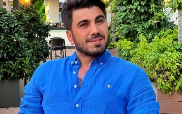 Ceyhun Qala: "Artıq mahnılarımı hədiyyə etmirəm"