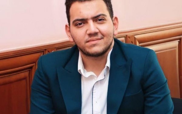 Hemodializ və onun ağuşuna düşən gənc jurnalist - Mikayıl Mirzəzadə yazır