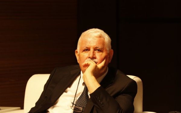 "Bir qərinəlik tarix..." - Universitet tələbəsi yazır...