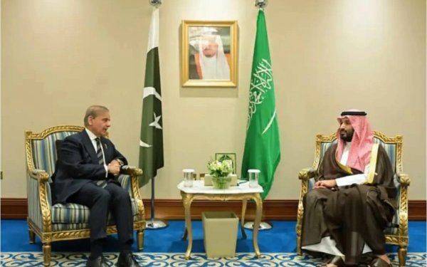 Pakistan və Səudiyyə Ərəbistanı arasında müdafiə sazişi imzalanıb