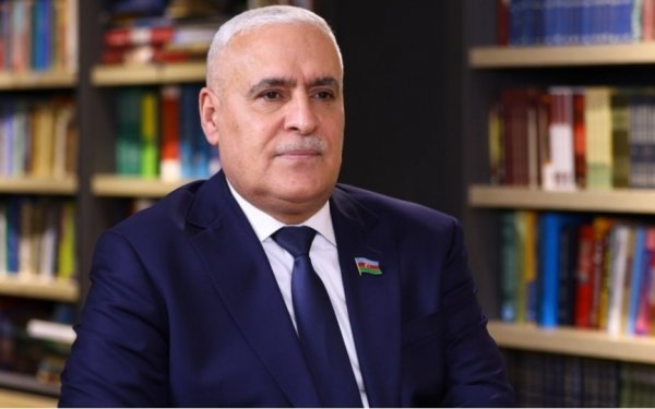 Vüqar Rəhimzadə: Gənclərə diqqət və qayğı dövlət siyasətində prioritetdir