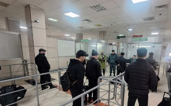 Türkiyə və Tacikistan vətəndaşları Azərbaycana təxliyə olundu