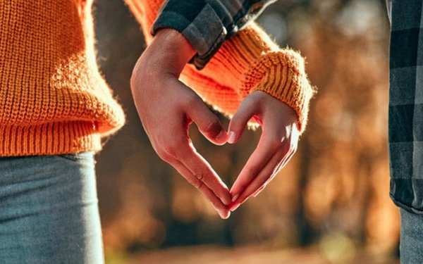 “Düzgün insan”la tanışlıq üçün ən uyğun yaş açıqlandı