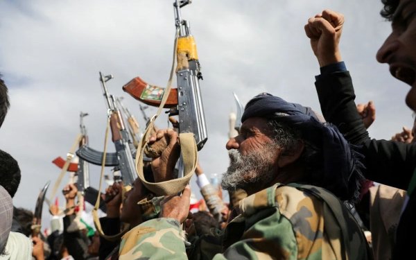 Husilər Təl-Əvivdəki obyektlərə ballistik raketlərlə zərbə endiriblər