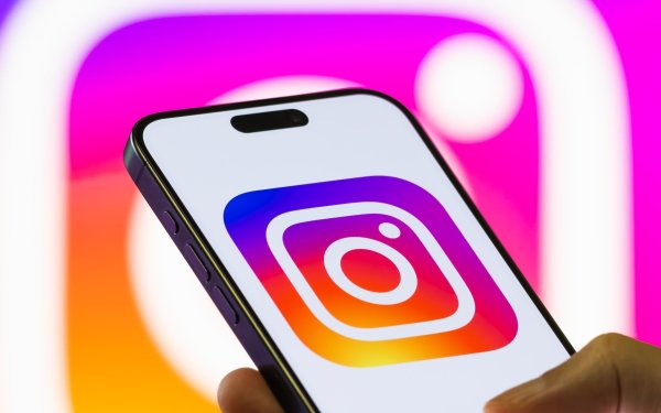 “Instagram”da yenilik: Səsini bir toxunuşla dəyiş