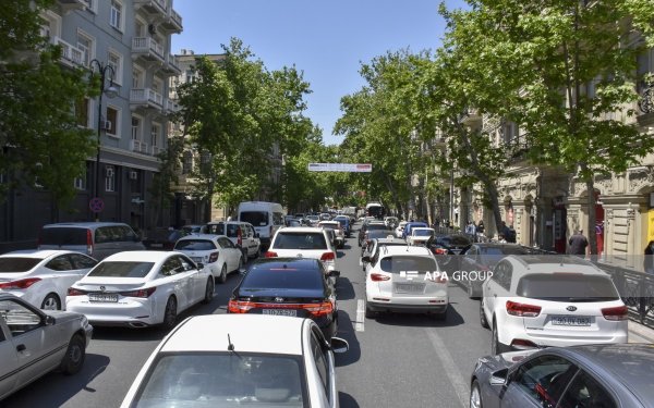 Bakıda bu yollarda sıxlıq var - SİYAHI