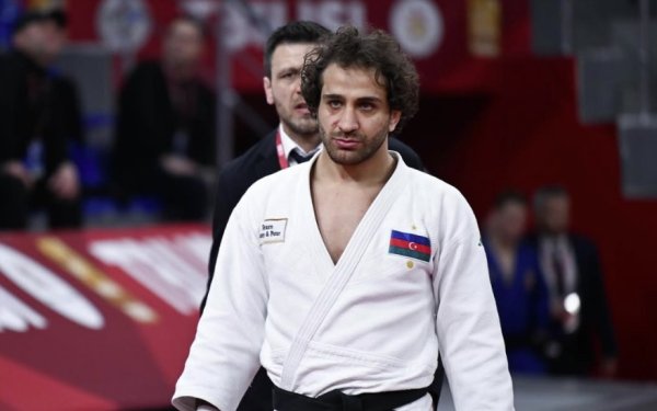 Hidayət ipponla AÇ-nin yarımfinalında