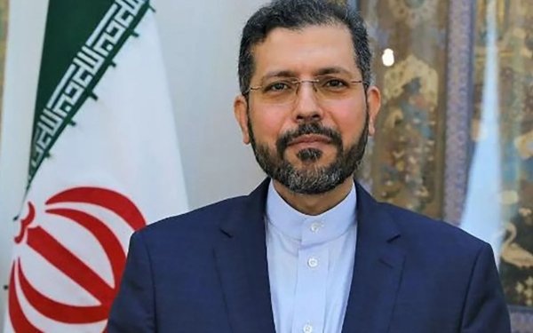 İran XİN: Hörmüz boğazından keçid minalara görə məhdudlaşdırıla bilər