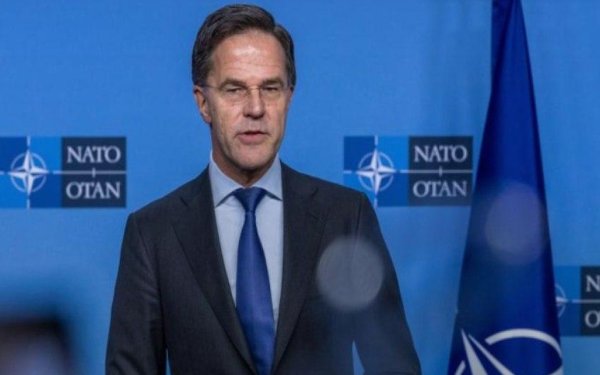 Rutte ABŞ-ın NATO-dan çıxacağına inanmır