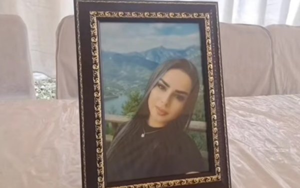 Qayınatasının öldürdüyü Gülüzar uşaqları görməyə gedibmiş...