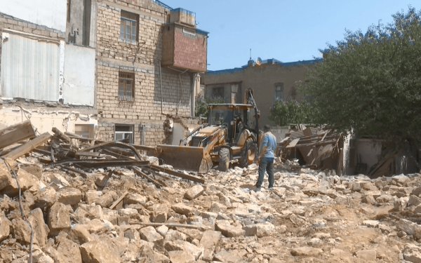 Söküntü zamanı kompensasiyanın verilməsi mexanizminə yenidən baxılmalıdır - VİDEO