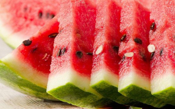 Şirin qarpızı necə seçmək lazımdır?