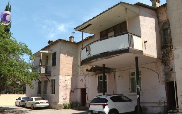 Bakıda tikinti şirkəti ilə sakinlər arasında NARAZILIQ - VİDEO