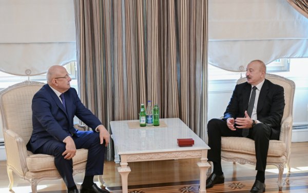 Prezident Qurban Qurbanova “Dostluq” ordenini təqdim etdi - Fotolar